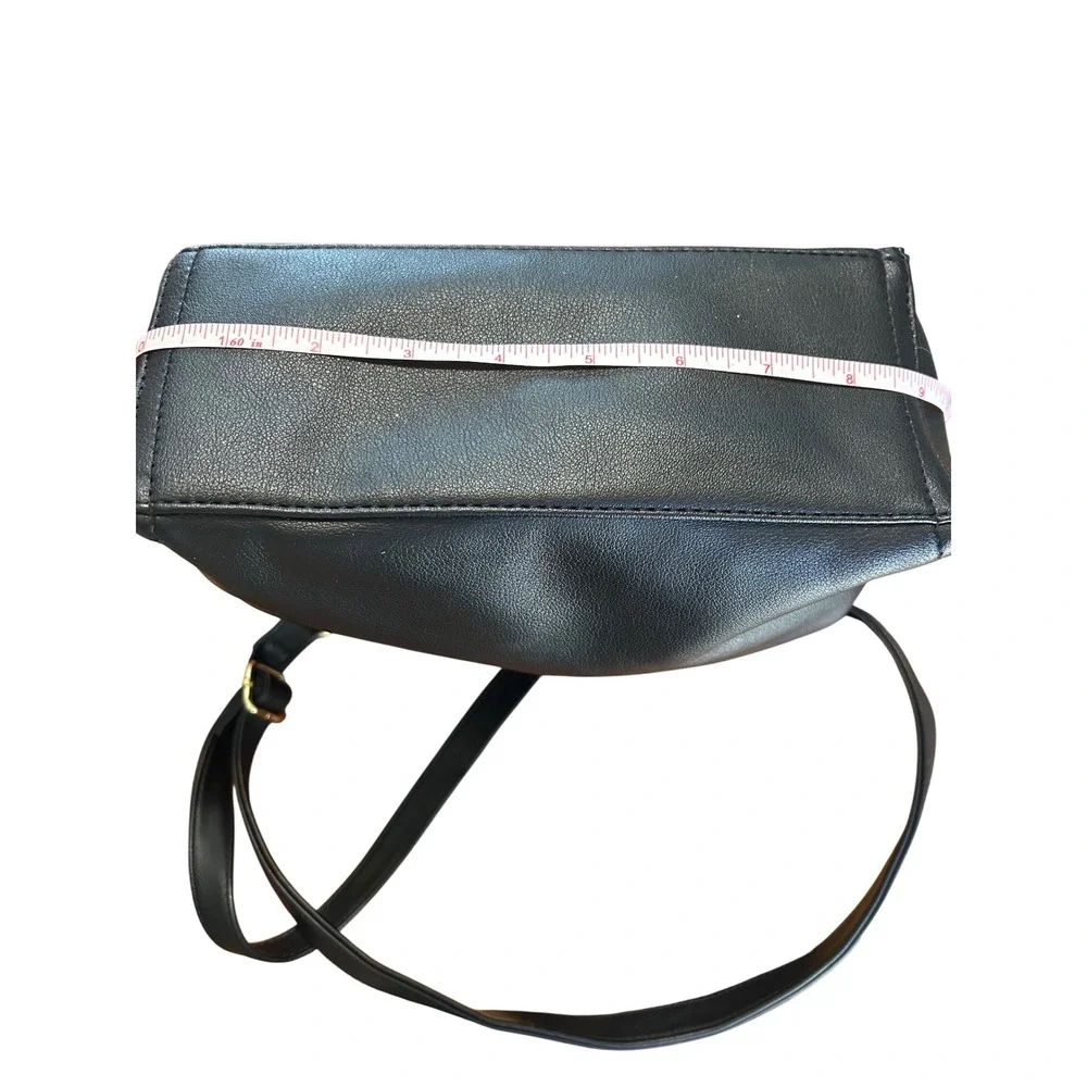 Black Faux Leather Crossbody Bag Gold‎ Hardware TT231135-BLK